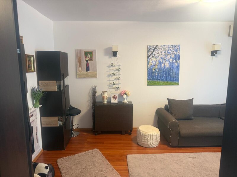 Prelungirea Ghencea 2 camere decomandat 63 mp, complex Latin,