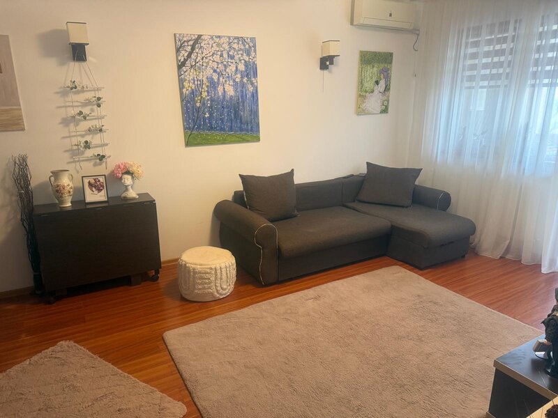 Prelungirea Ghencea 2 camere decomandat 63 mp, complex Latin,