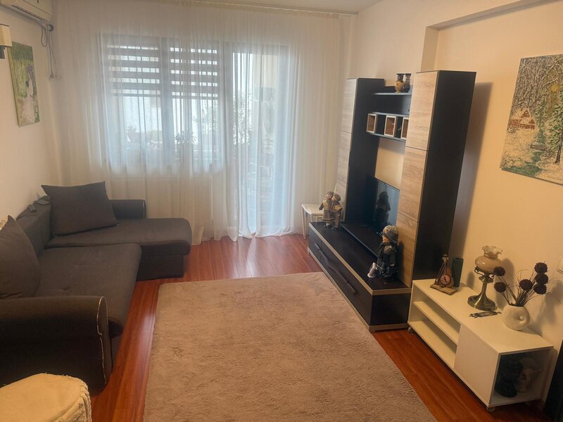 Prelungirea Ghencea 2 camere decomandat 63 mp, complex Latin,