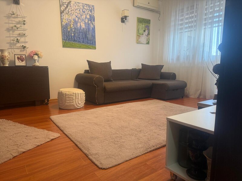 Prelungirea Ghencea 2 camere decomandat 63 mp, complex Latin,